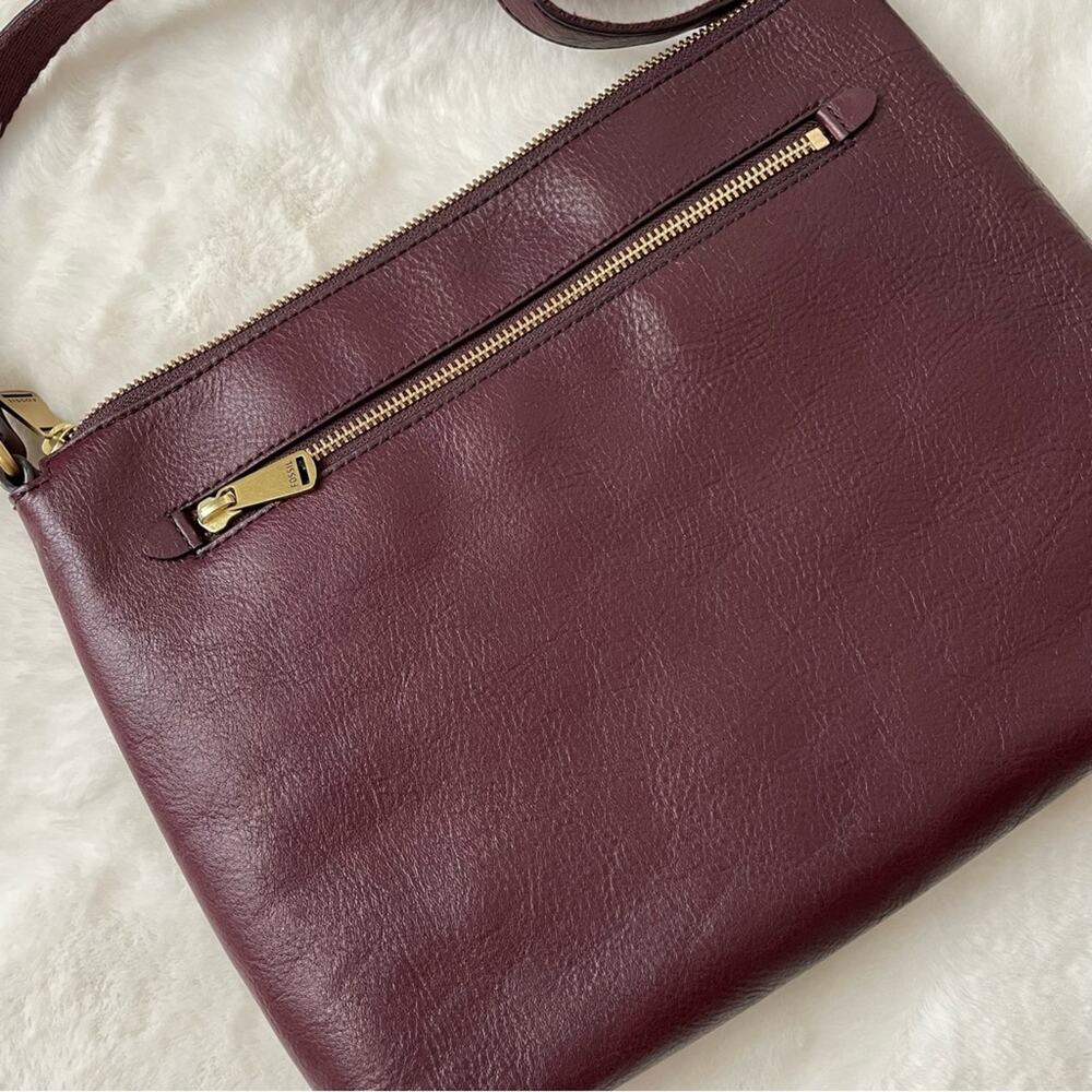 Fossil Maroon Leather Bag - Picture 7 of 9
